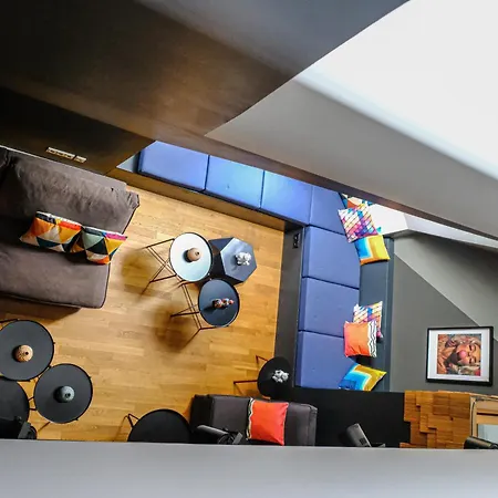 Apartment Roof&chill Loft I Overthetop 2-level I 170m2 I 2 Baeder I Bachelor I Familien I Gruppen I Events *
