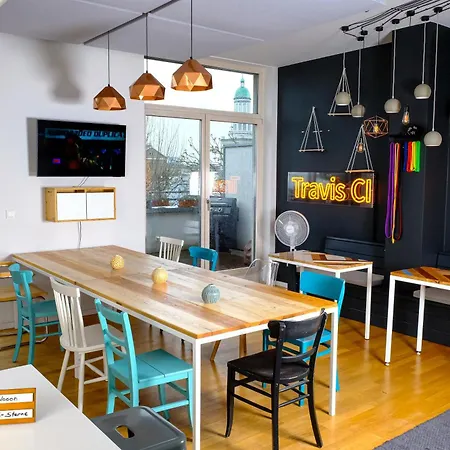 Roof&chill Loft I Overthetop 2-level I 170m2 I 2 Baeder I Bachelor I Familien I Gruppen I Events Apartment Berlin