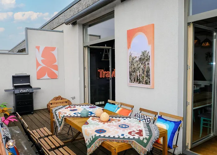 Roof&chill Loft I Overthetop 2-level I 170m2 I 2 Baeder I Bachelor I Familien I Gruppen I Events * Berlín