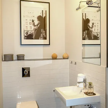 Roof&chill Loft I Overthetop 2-level I 170m2 I 2 Baeder I Bachelor I Familien I Gruppen I Events Апартаменты